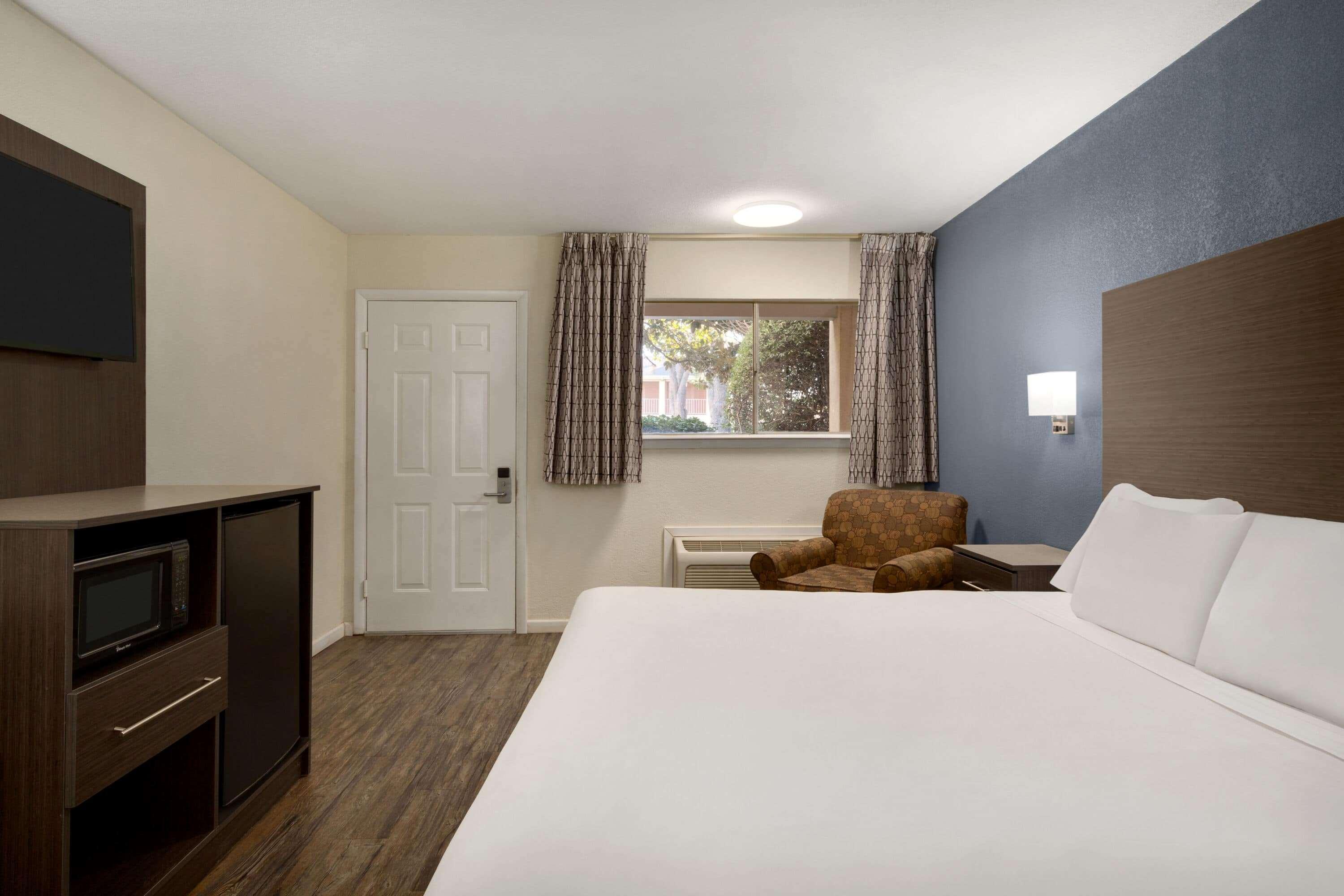 Days Inn By Wyndham Lawton Zewnętrze zdjęcie