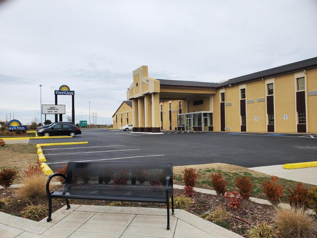 Days Inn By Wyndham Lawton Zewnętrze zdjęcie